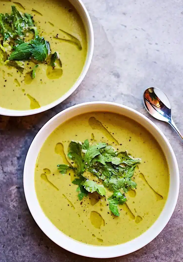 Stærk karrysuppe